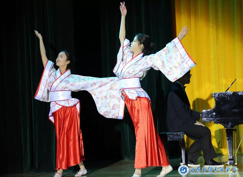 調整大小 2017年藝術(shù)團音樂(lè )會(huì )6.jpg